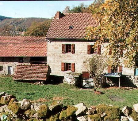B&B Petite Ferme D'Autrefois Saint-Georges-Nigremont ภายนอก รูปภาพ